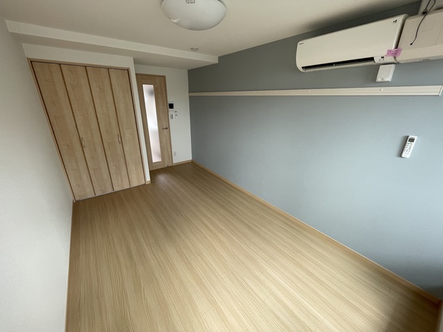 マリンヒル東船橋0204号室 リビング