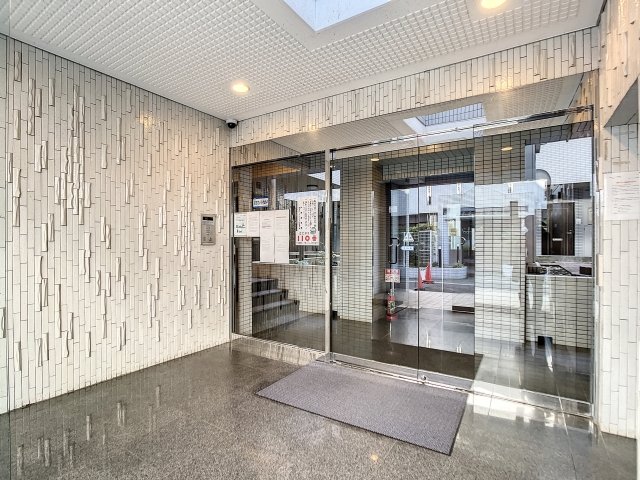 三協グリーンコート落合駅前第一2階 エントランス