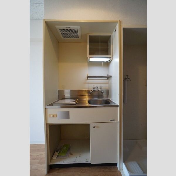 グローリア駒込 キッチンには1口IHクッキングヒーター♪