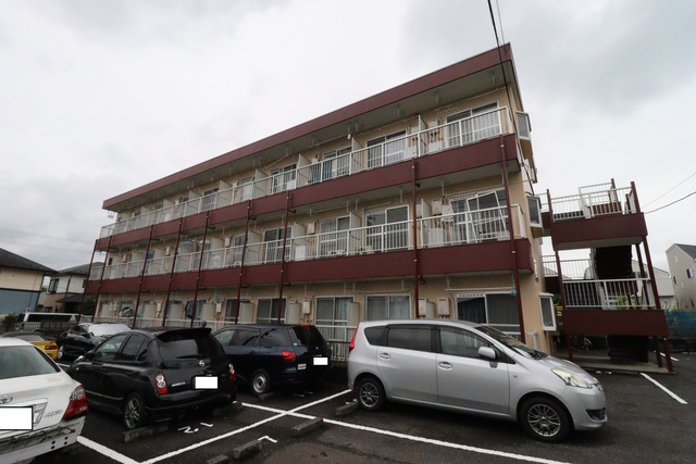 ドエル立川 駐車場！