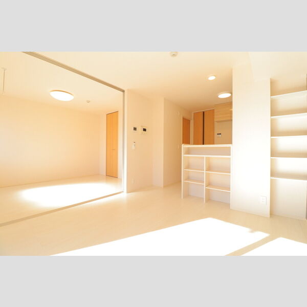 ロイジェントパークス レイクタウン Ⅲ　F LDK・洋室