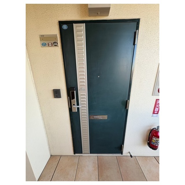 クレベール202号室 玄関