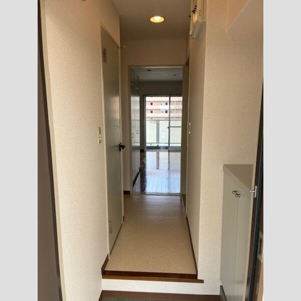 ハイムカメリア308号室 玄関