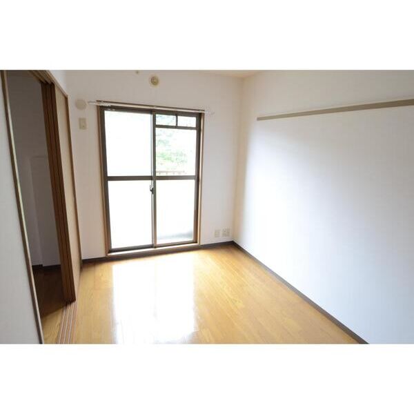 ベルヴェデーレII305号室 リビング