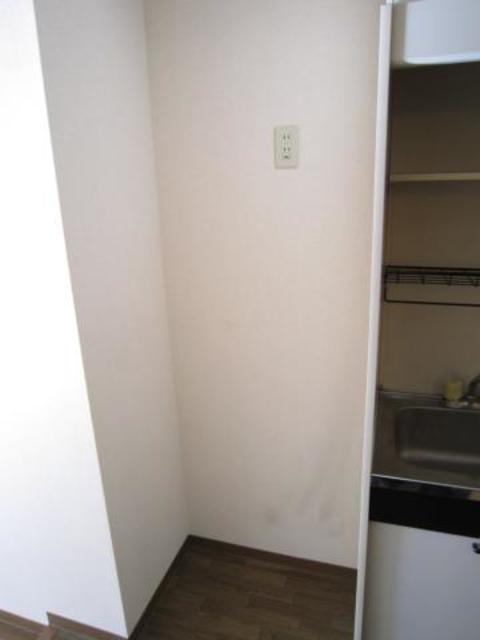 リバーサイドハイツ湘南0401号室 リビング