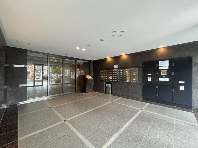 ルーブル鷺宮六番館 エントランス