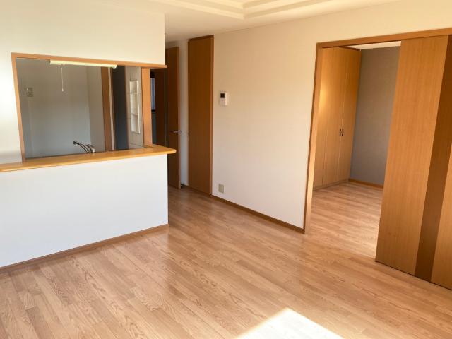 コンテント リビング