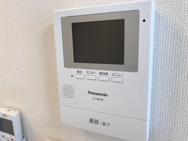 ミルサンク103号室 カメラ付インターホン