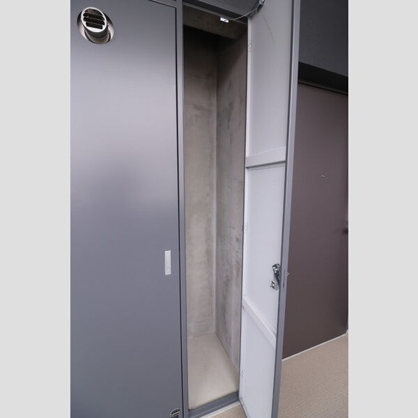 CENTRAL　COURT302号室 トランクルーム