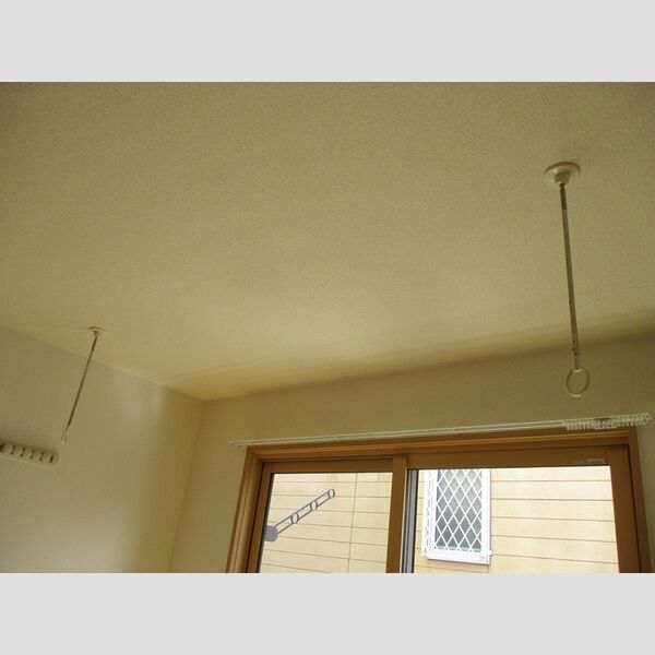 ピエトラ ポンテ105号室 室内物干し