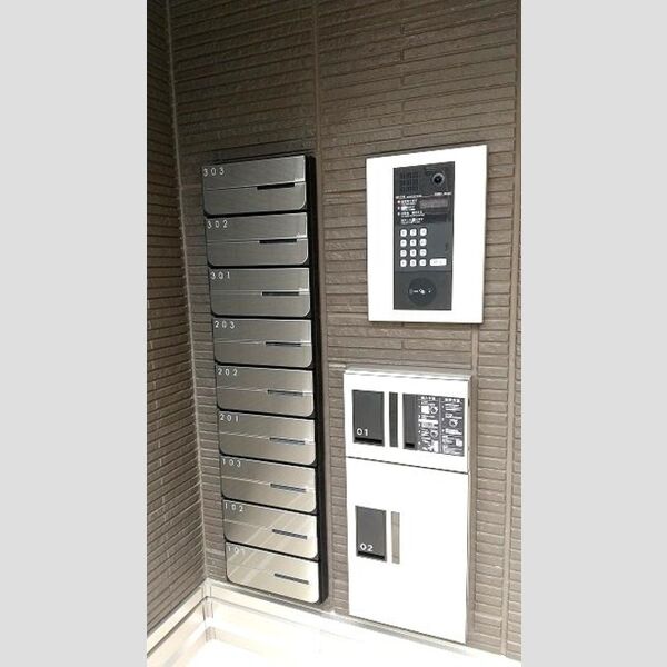 セレスティア東瑞江 集合ポスト、オートロック、宅配ボックス