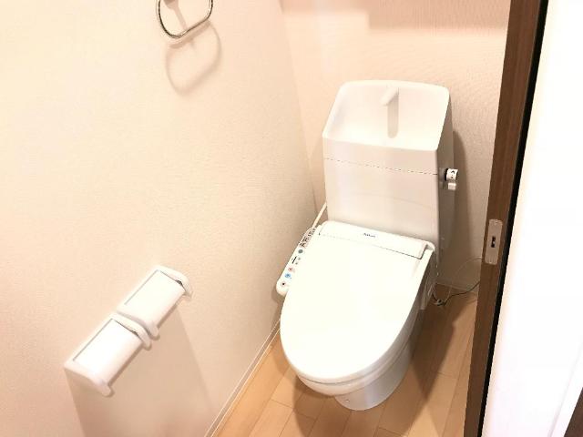 Adrable（アドラブール） シャワー付トイレ