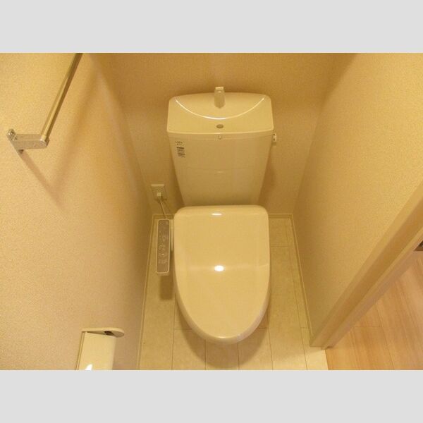 D-ROOM East203号室 温水洗浄暖房便座