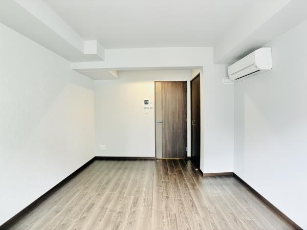 ＣＯＭＰＯＳＩＴＥ目黒鷹番1階 リビング