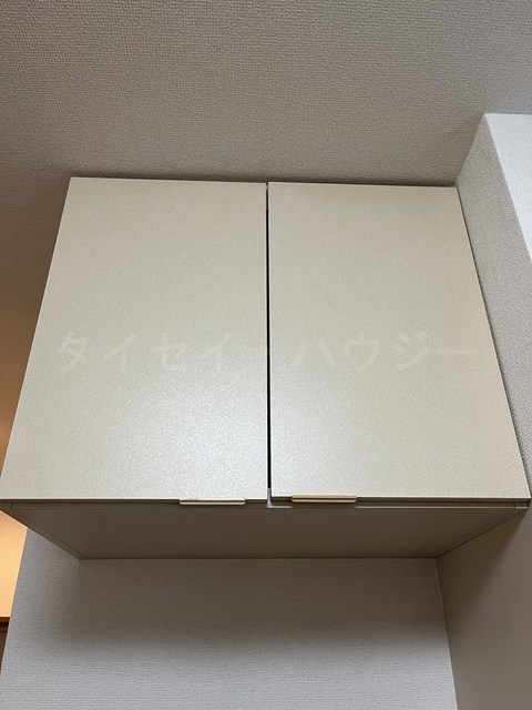 アーバンスクエア江原町Ｃ棟0108号室 収納