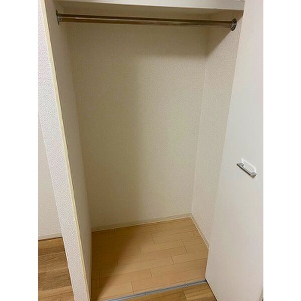 ロイズスクエア東陽町905号室 同建物別部屋の参考画像