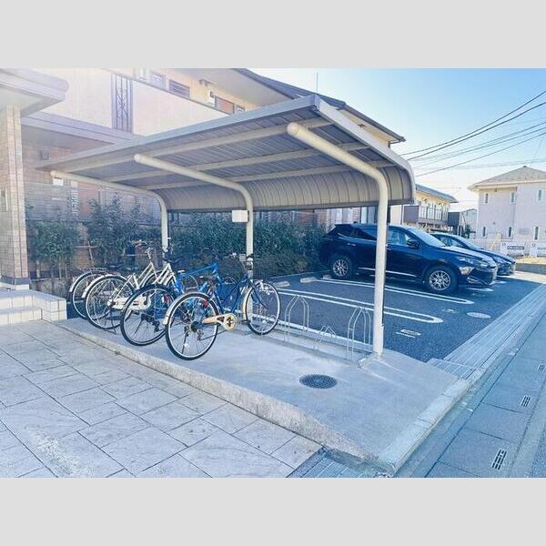 グランシャリオ　E 駐輪場