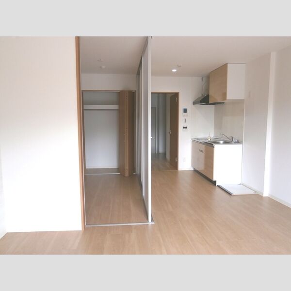 ワイズヒル リビングダイニングキッチン12.2帖