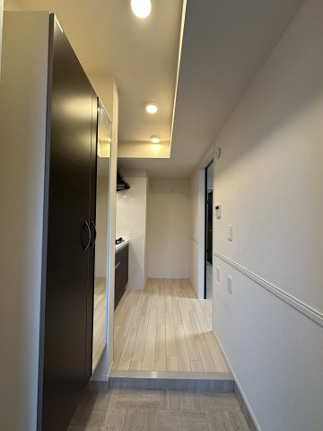 シャーロットハウス1階 玄関