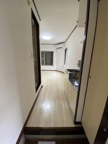 レモンホームⅢ 玄関