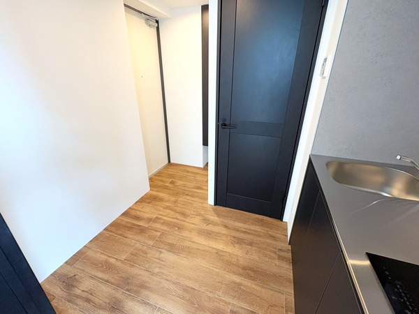 Bark Lane 学芸大学101号室 玄関