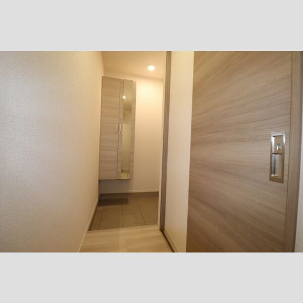 セレスティア大島105号室 玄関