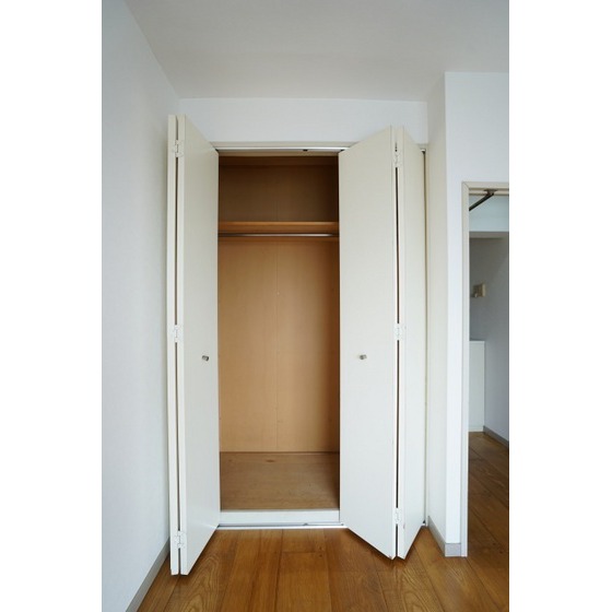 パークヒル航空公園0301号室 洋室1　クローゼット