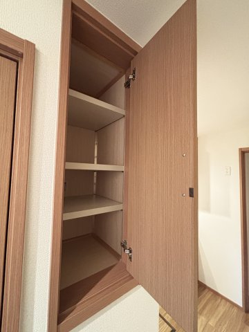 ピアチェーレ0202号室 収納