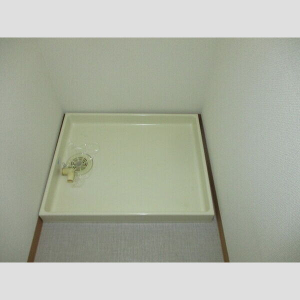 グラン・シャリオ101号室 室内洗濯機置場