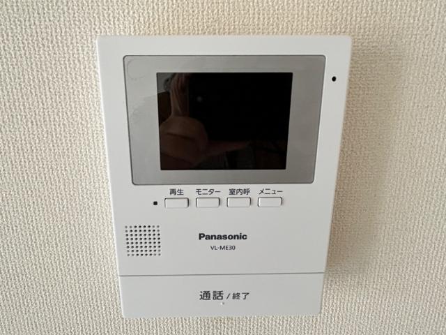 フェリシア102号室 カメラ付インターホン