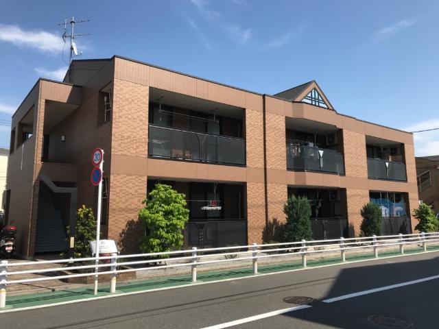 コンフォートレジデンス202号室 外観写真（昼）