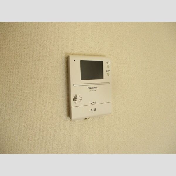 メゾンフォレスト　B モニタ付インターホン