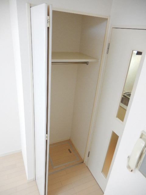 ガラ・シティ大崎6階 収納があります