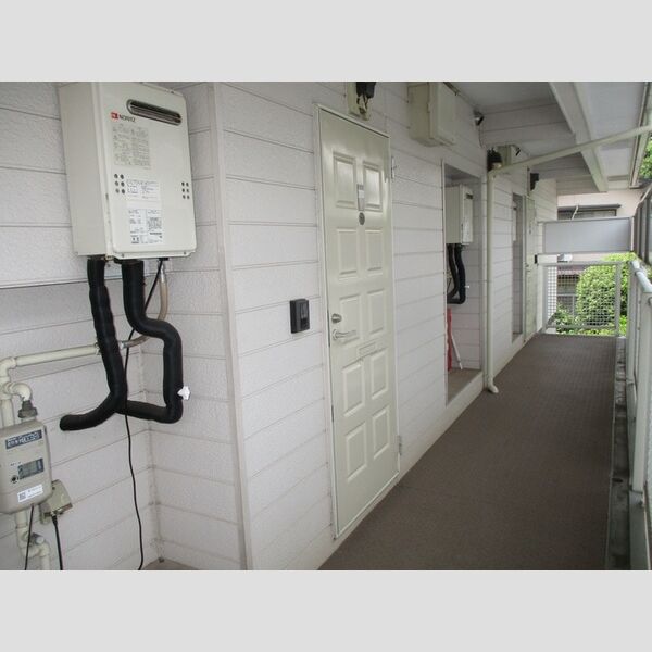 シンフォニーガーデン 玄関