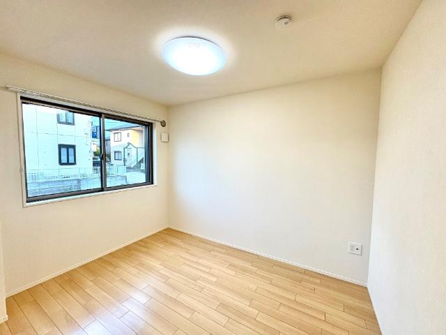 サウスヒル藤吉 洋室