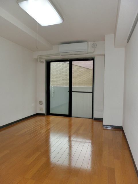 アルクファース リビング