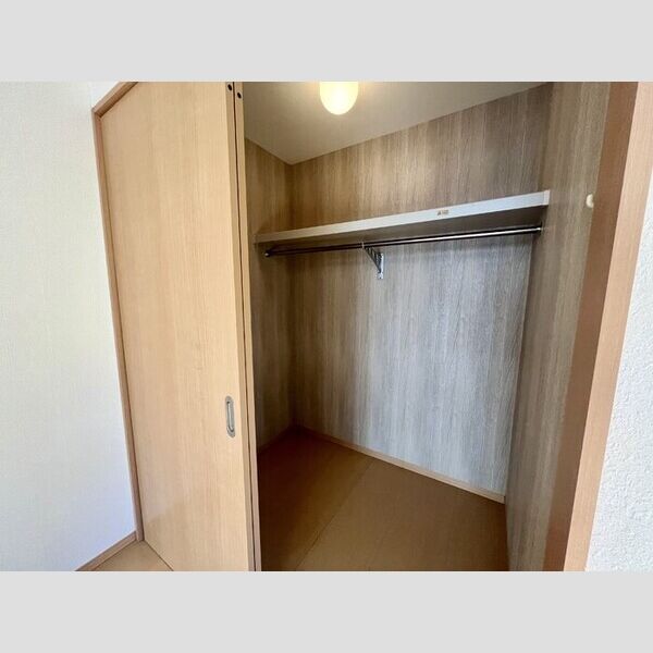 オークヒル ウォークインクローゼット