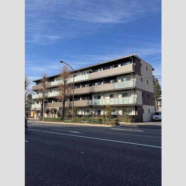 WHITE BIRCH102号室 外観