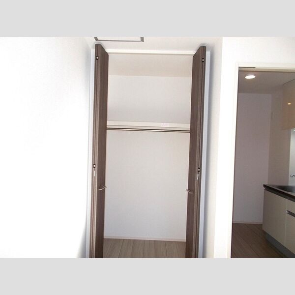 クレインリング丸山台303号室 クローゼット