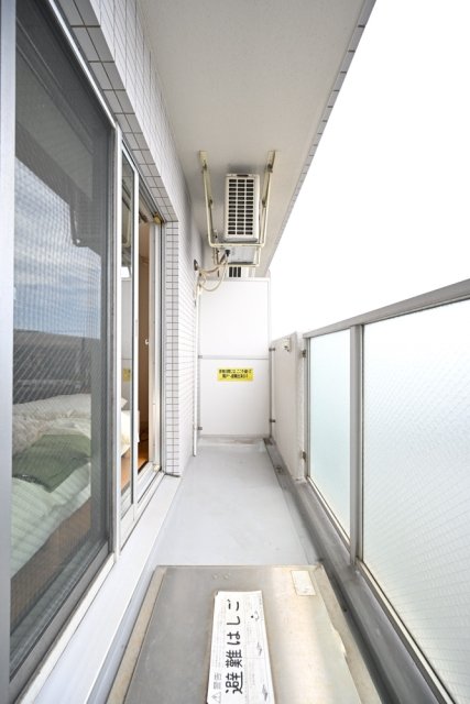 ネオマイム鶴見リバーサイド7階 バルコニー