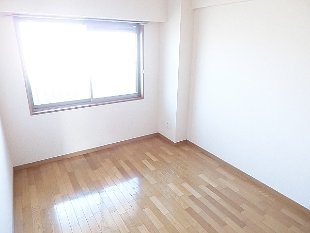 ファミール元住吉0406号室 室内写真は４０４号室です。
