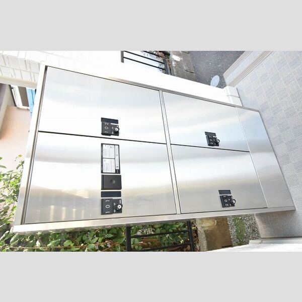 フェリシテ102号室 宅配BOX