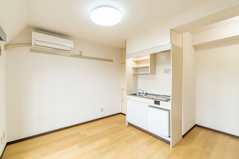 オレンジコートヒヨシ リビング