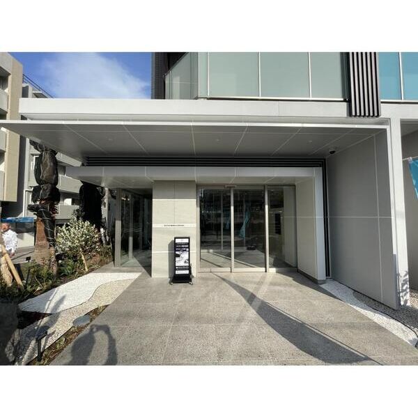 ソルティア藤沢鵠沼903号室 エントランス