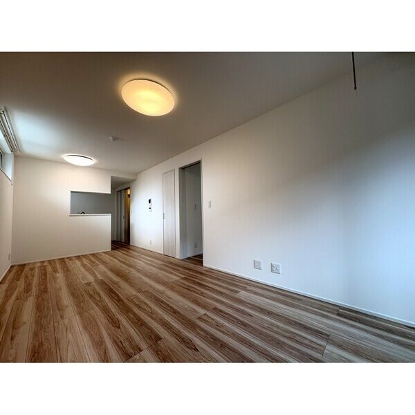 Sphyt’s102号室 リビング