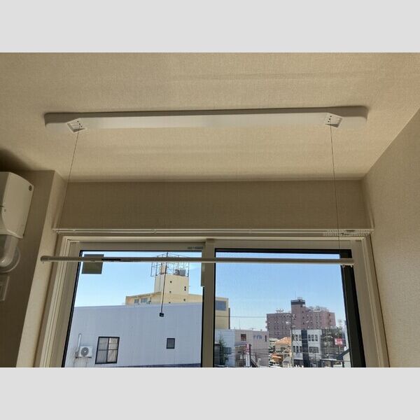 fortunex　(フォーチュンテン)302号室 室内物干し