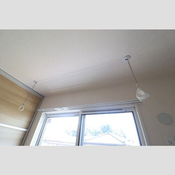 アレグリア206号室 室内物干し