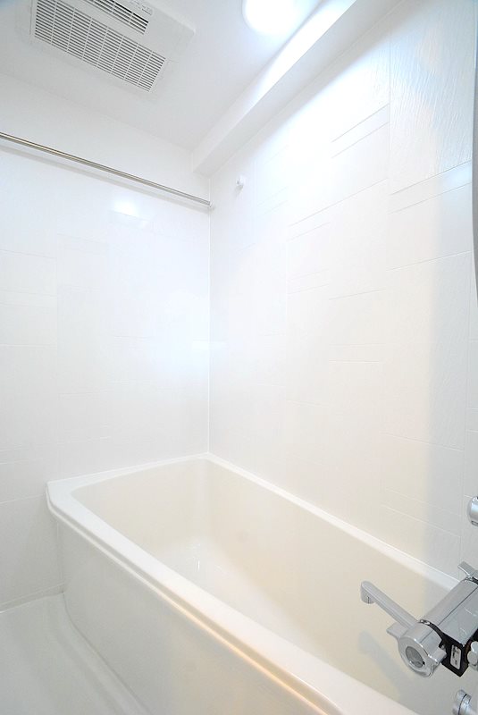 ステージファースト上野松が谷アジールコート ※カラータイプ異なります。