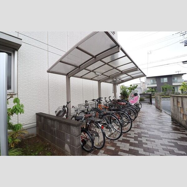 フェリーチェ　ヴィータ　A 駐輪場