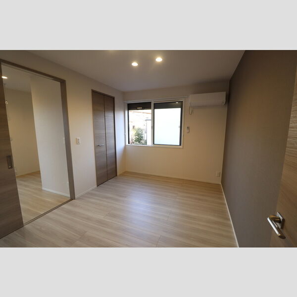 D-sereno緑町203号室 洋室